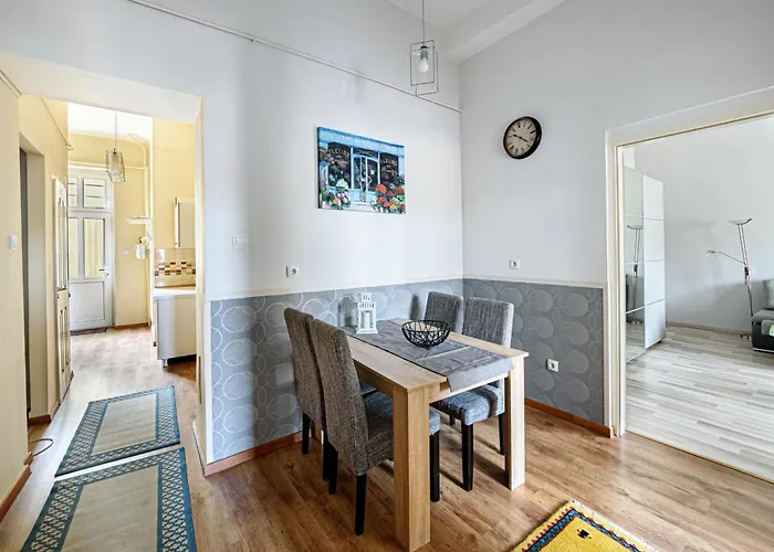 Apartment Relaxing Feeling In Area Budapest